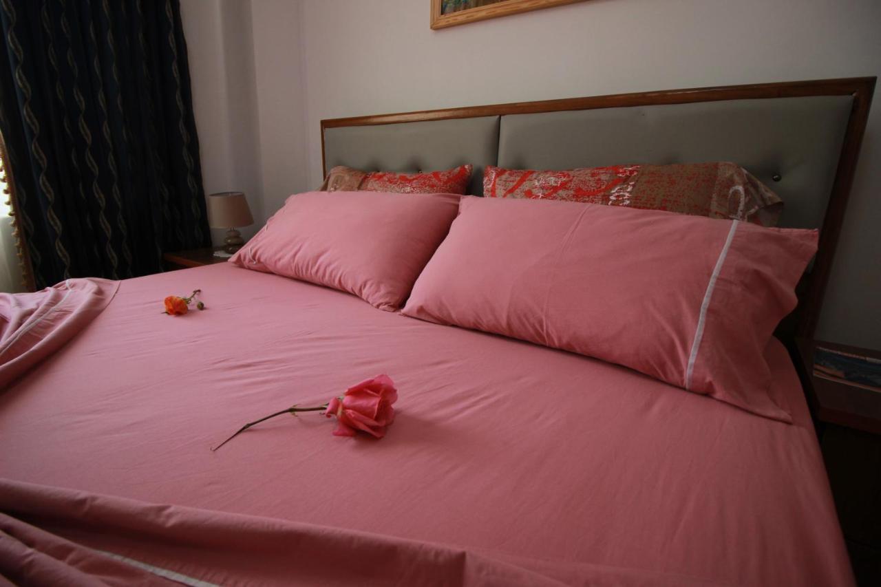Grandma'S Home Gjirokaster Luaran gambar